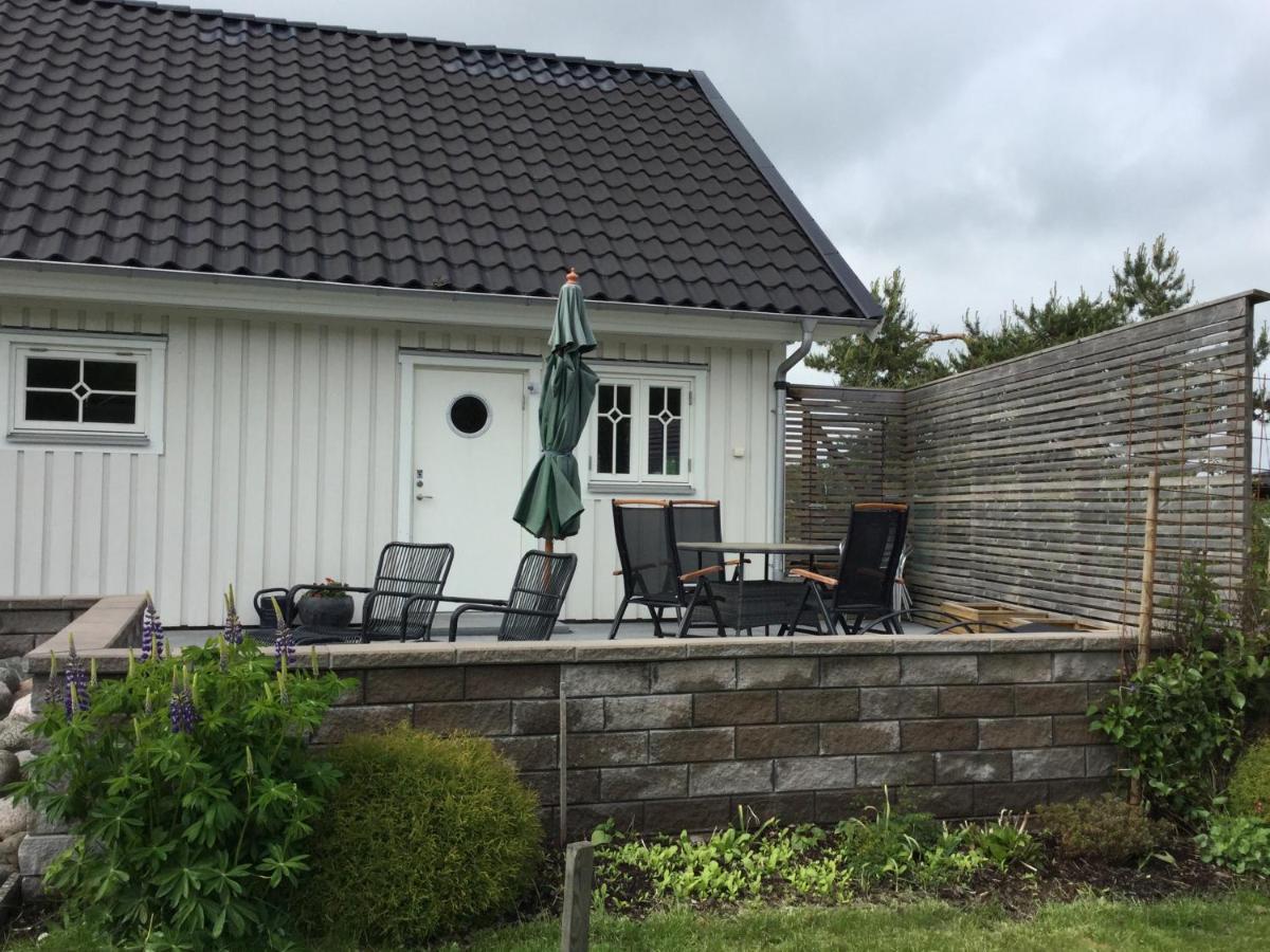 Naera Till Havet Och Staden Harestad Exterior foto